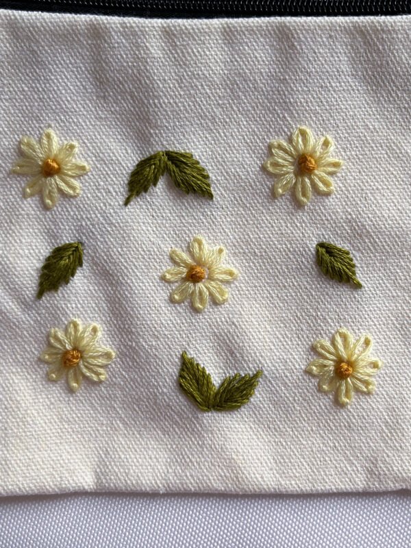 IMG_4707 Daisy embroidred pen case